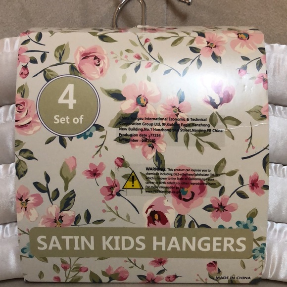 White Satin Hangers - Qty 4 in Set - Picture 2 of 5